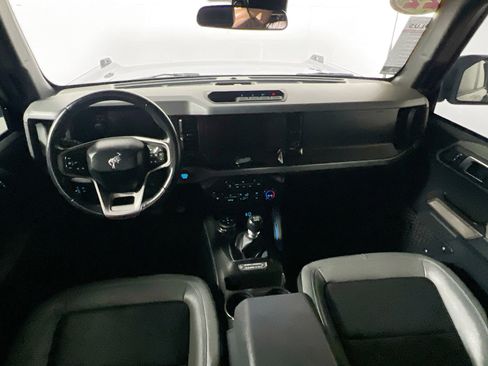 Used 2022 Ford Bronco Black Diamond w/ Sasquatch Package image 30