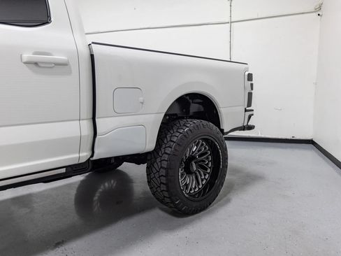 Used 2024 Ford F250 Limited w/ FX4 Off-Road Package AWD/4WD image 18