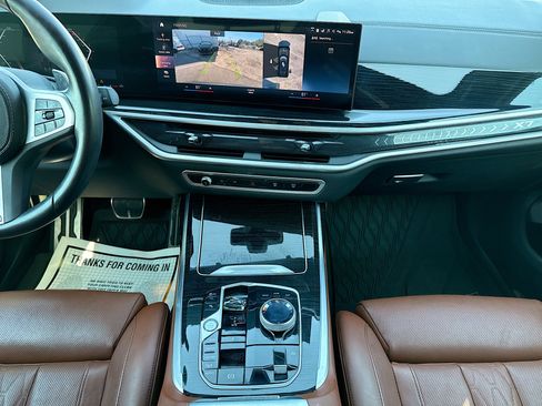 Used 2023 BMW X7 xDrive40i w/ Executive Package image 20