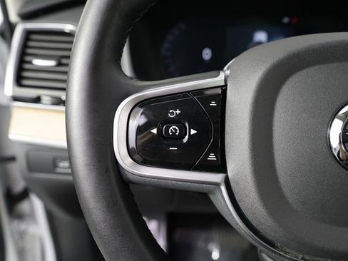 Used 2025 Volvo XC90 B6 Plus AWD/4WD image 32