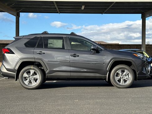 New 2025 Toyota RAV4 XLE image 3