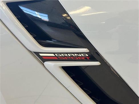 Used 2019 Chevrolet Corvette Grand Sport image 10