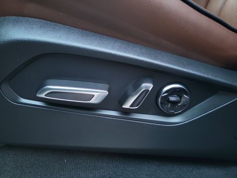 Used 2023 Acura MDX SH-AWD w/ Advance Package image 21