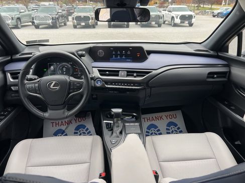 Used 2022 Lexus UX 250h 250h Base image 24