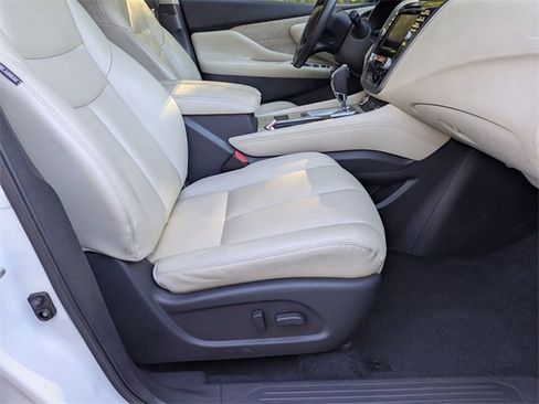 Used 2023 Nissan Murano SV image 34