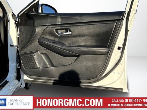 Used 2024 Nissan Sentra SV image 27