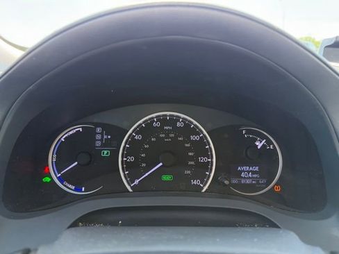 Used 2012 Lexus CT 200h Premium FWD image 17