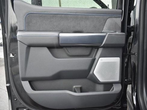 Used 2025 Ford F450 Platinum w/ Camper Package image 23