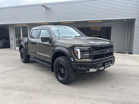 Used 2024 Ford F150 Raptor image 3