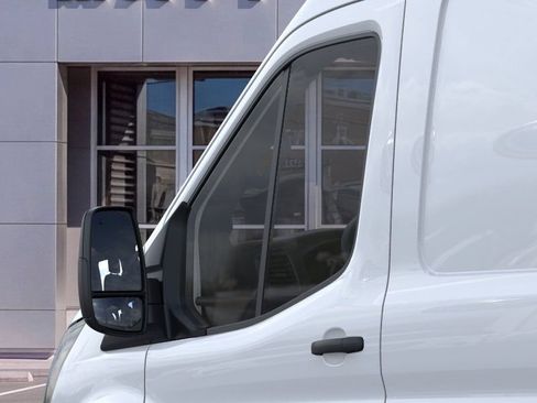 New 2026 Ford Transit 250 148 Medium Roof RWD image 20