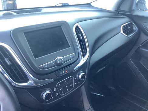 Used 2023 Chevrolet Equinox LT FWD image 17