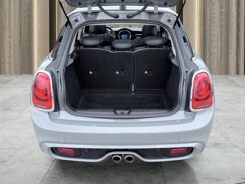 Used 2019 MINI Cooper S image 11