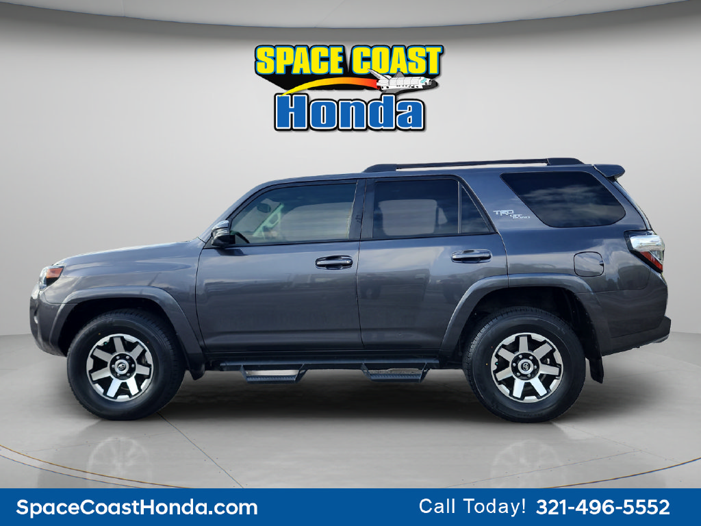 Used 2019 Toyota 4Runner TRD Off-Road Premium AWD/4WD image 6