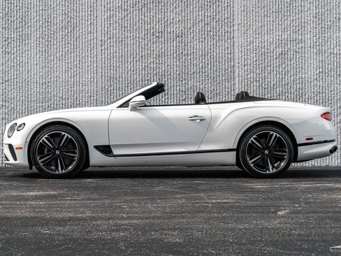 Used 2020 Bentley Continental GT AWD/4WD image 24