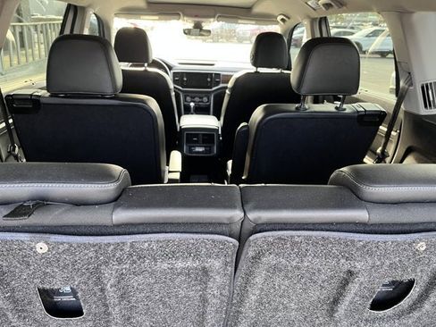 Used 2018 Volkswagen Atlas SEL Premium AWD/4WD image 6