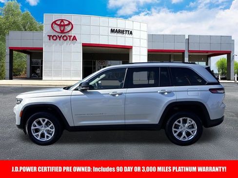 Used 2022 Jeep Grand Cherokee Limited image 2