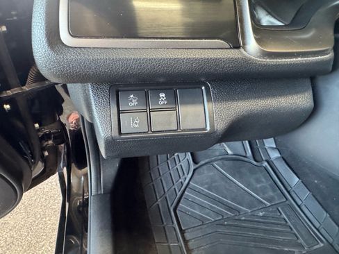 Used 2021 Honda Civic EX image 19