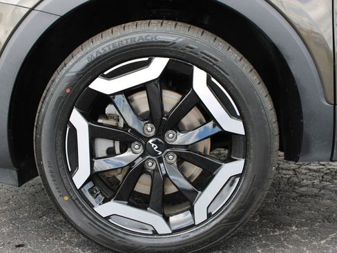 Used 2023 Kia Telluride S AWD/4WD image 51