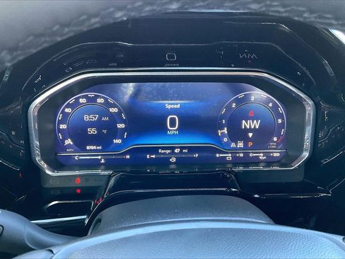 Used 2024 Chevrolet Silverado 1500 LT Trail Boss w/ Convenience Package II image 21