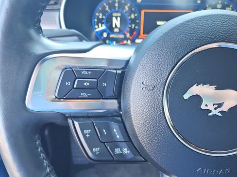 Used 2022 Ford Mustang GT Premium w/ GT Performance Package RWD image 18
