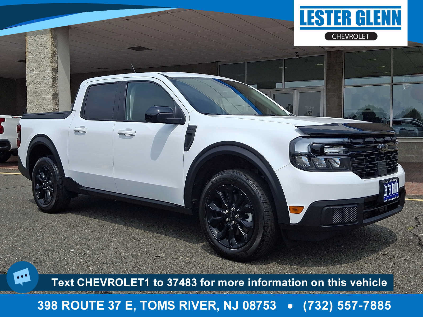 Used 2024 Ford Maverick Lariat w/ Black Appearance Package AWD/4WD image 1