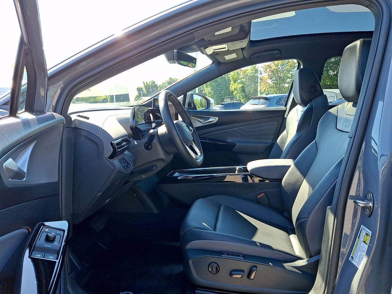 Used 2023 Volkswagen ID.4 Pro S RWD image 13