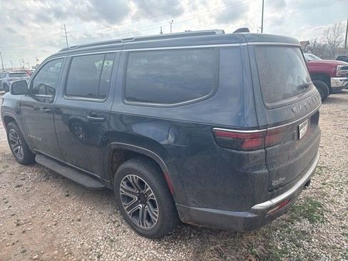 Used 2022 Jeep Wagoneer Series III w/ Convenience Group I image 6