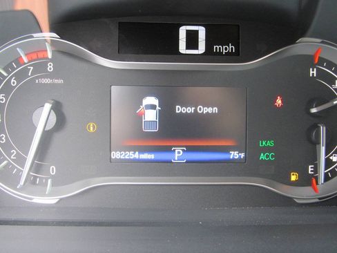 Used 2021 Honda Ridgeline Black Edition image 17