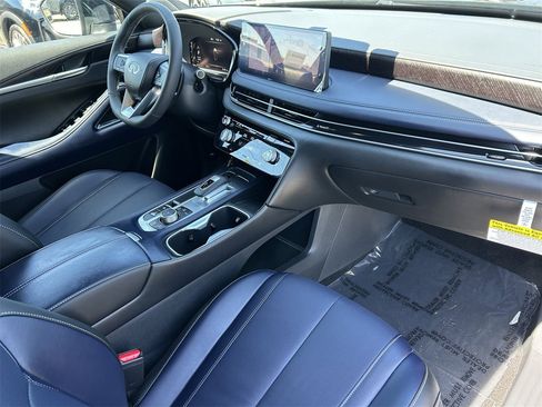 New 2026 INFINITI QX60 Sport w/ Dark Cargo Package image 8