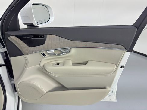 Used 2024 Volvo XC90 T8 Ultimate w/ Protection Package Premier image 47