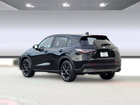 Certified 2023 Honda HR-V Sport image 3