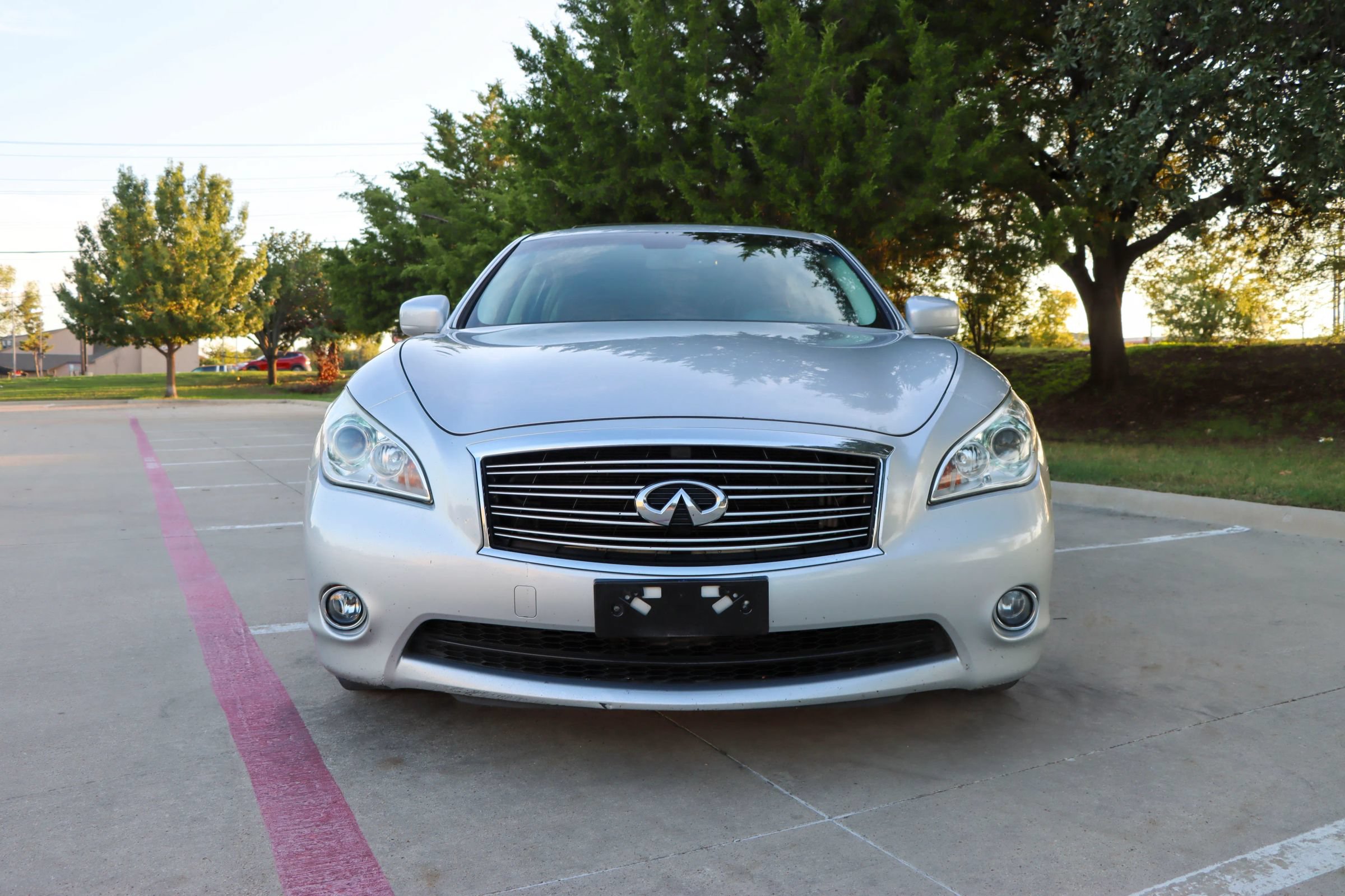 Used 2013 INFINITI M37 w/ Premium Pkg RWD image 2