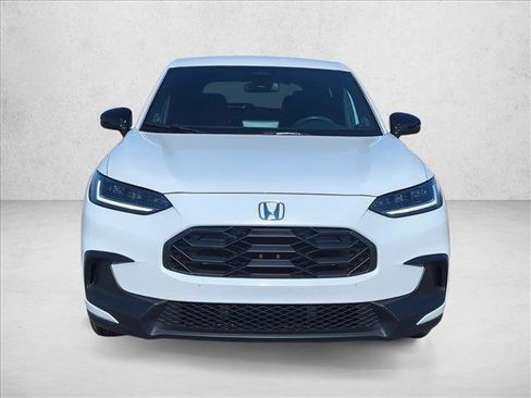 Used 2023 Honda HR-V Sport image 2