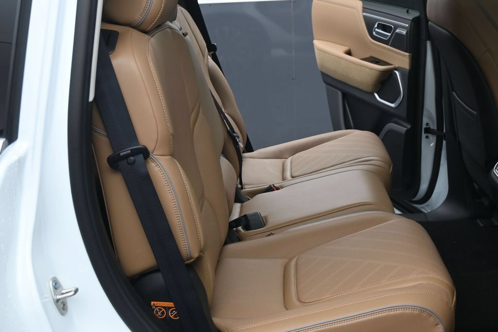 New 2027 INFINITI QX80 Luxe AWD/4WD image 20