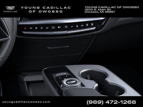 New 2027 Cadillac Lyriq Luxury w/ LPO, Floor Liner Package AWD/4WD image 24