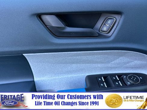 New 2025 Ford Maverick XLT w/ XLT Luxury Package image 8