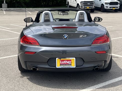 Used 2016 BMW Z4 sDrive35i RWD image 42