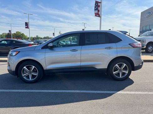 Certified 2023 Ford Edge SEL w/ Convenience Package AWD/4WD image 5