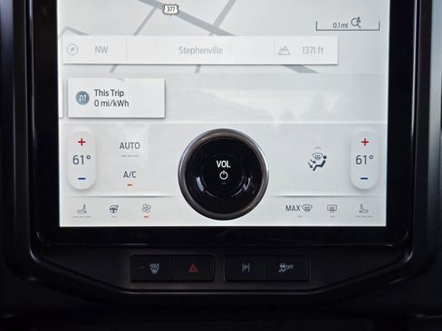 New 2025 Ford F150 Lightning Flash AWD/4WD image 21