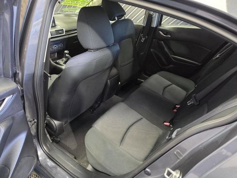 Used 2016 MAZDA MAZDA3 i Sport FWD image 22