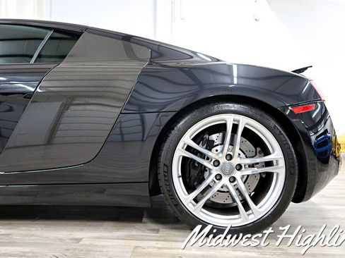 Used 2008 Audi R8 V8 image 18