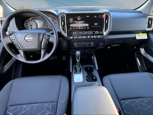 New 2026 Nissan Frontier SV w/ Tow Package RWD image 5