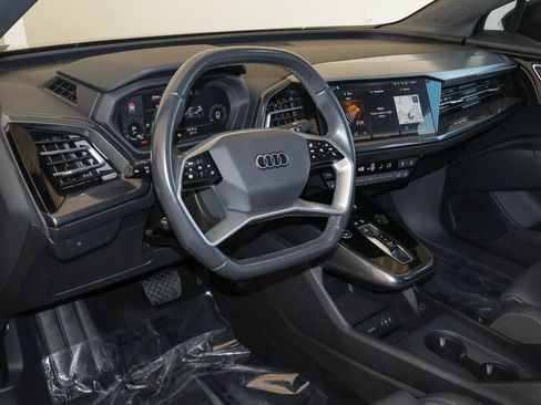 Used 2024 Audi Q4 e-tron Premium Plus AWD/4WD image 21