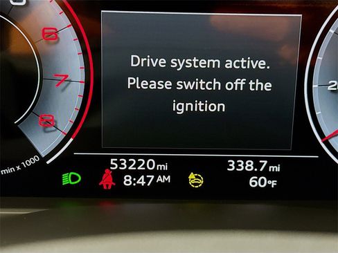 Used 2021 Audi Q8 Premium Plus image 13