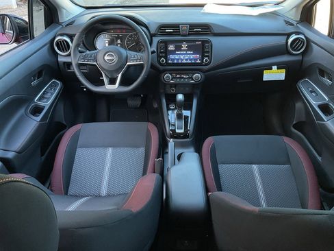 New 2025 Nissan Versa SR image 17