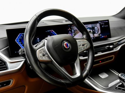 Used 2025 BMW ALPINA XB7 AWD/4WD image 19