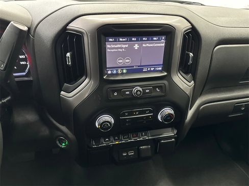 Used 2023 Chevrolet Silverado 1500 Custom image 27