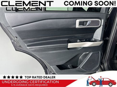 Used 2022 Ford Explorer XLT w/ Equipment Group 202A image 30