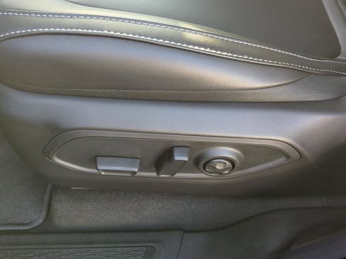 New 2025 Jeep Grand Cherokee Limited w/ Trailer Tow Package image 13