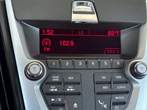 Used 2010 GMC Terrain SLT AWD/4WD image 25